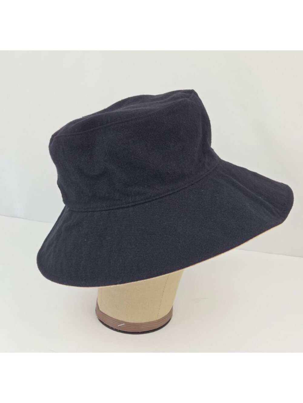 Wallaroo Reversible Resort Hat Tan & Black Wide Brim Sun Protection Cotton Blend - Picture 3 of 14